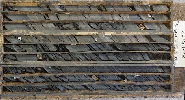 A-21-155 Bx 151-153 581.02-592.65m CUT DRY