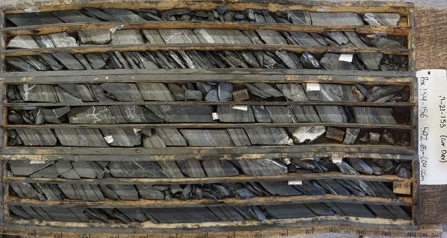 A-21-155 Bx 154-156 592.65-604.00m CUT DRY